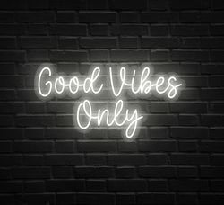 BBGVONS52_Pure-White