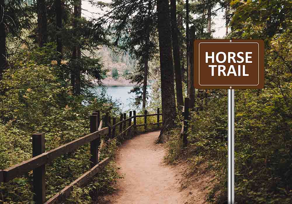 Custom Trail Markers Signs  4 - Circleone 