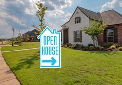 Die-Cut Yard Signs  6 - Circleone