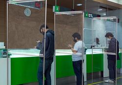 Floor Standing Sneeze Shield  2 - Circleone