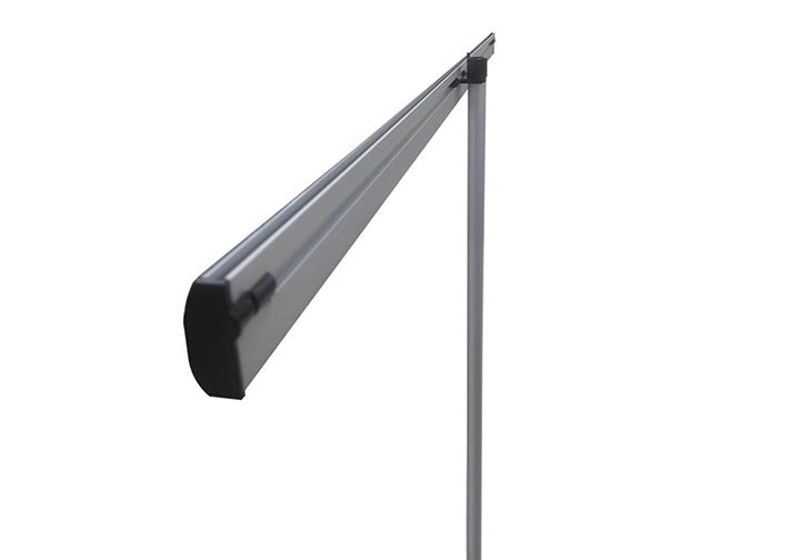 LT Banner Stands  4 - Circleone 