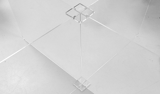 Restaurant Tabletop Desk Divider Sneeze Guard - Clear Acrylic ( 4 person)  5 - Circleone