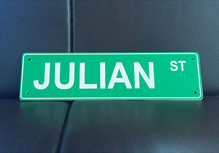 Street Signs  2 - Circleone