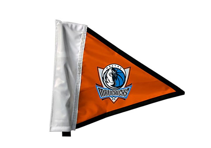 Triangle Flag (Flags) 3 - Circleone